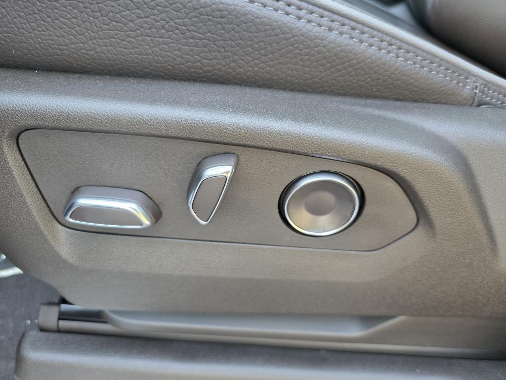 new 2026 GMC Sierra 1500 car, priced at $80,090