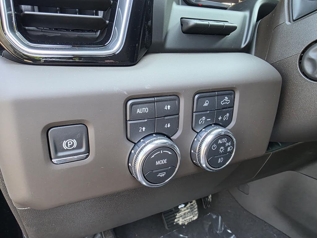 new 2026 GMC Sierra 1500 car, priced at $80,090