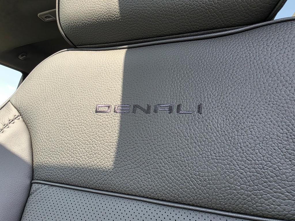 new 2026 GMC Sierra 2500 car, priced at $81,265