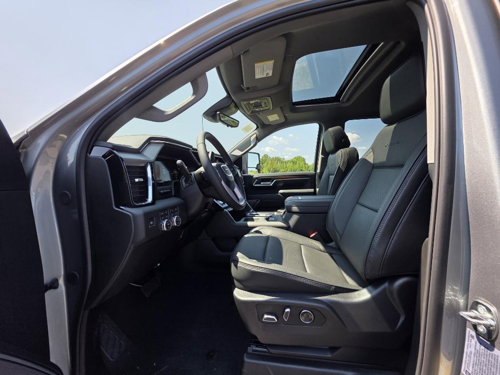 new 2026 GMC Sierra 2500 car, priced at $81,265