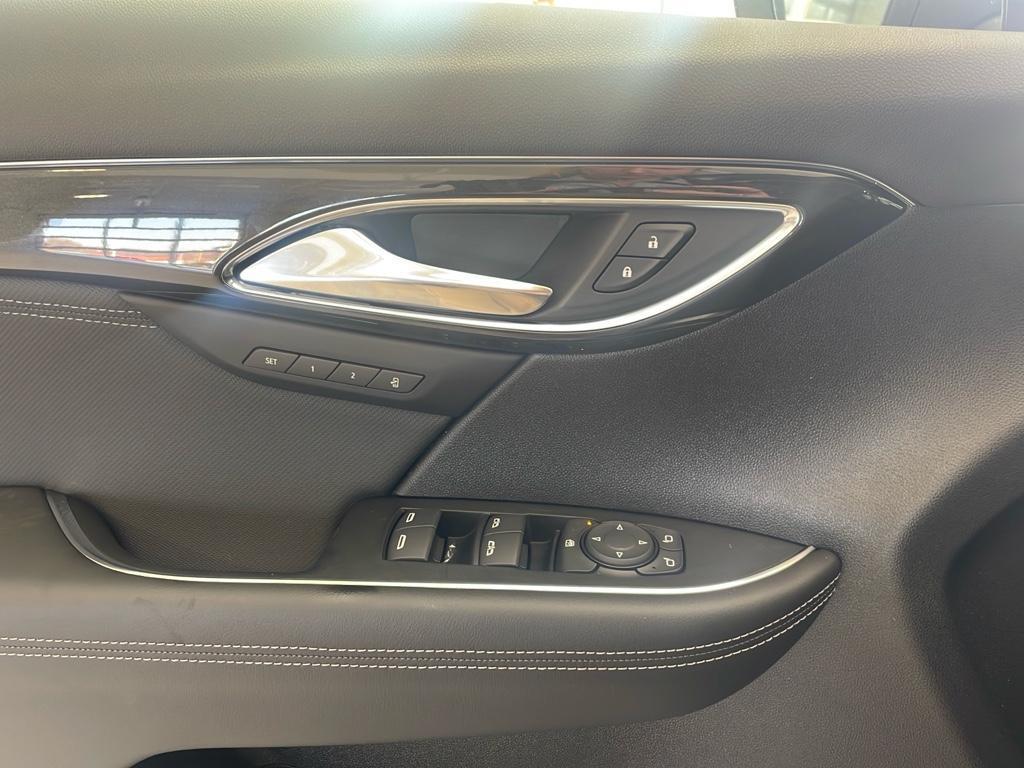 new 2025 Buick Envision car, priced at $39,740