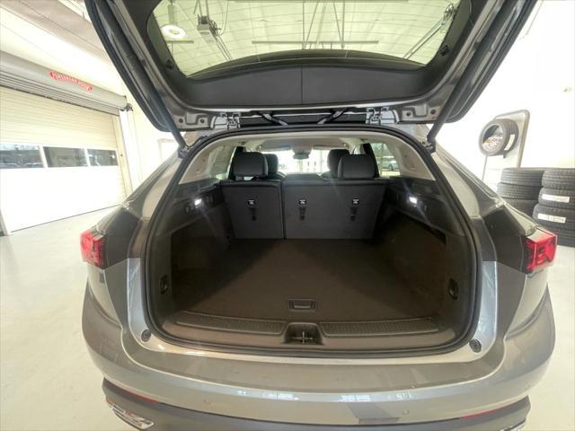 new 2025 Buick Envision car, priced at $39,740