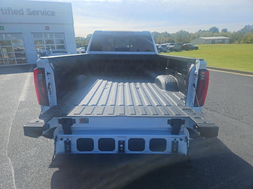 new 2026 GMC Sierra 3500 car, priced at $95,160