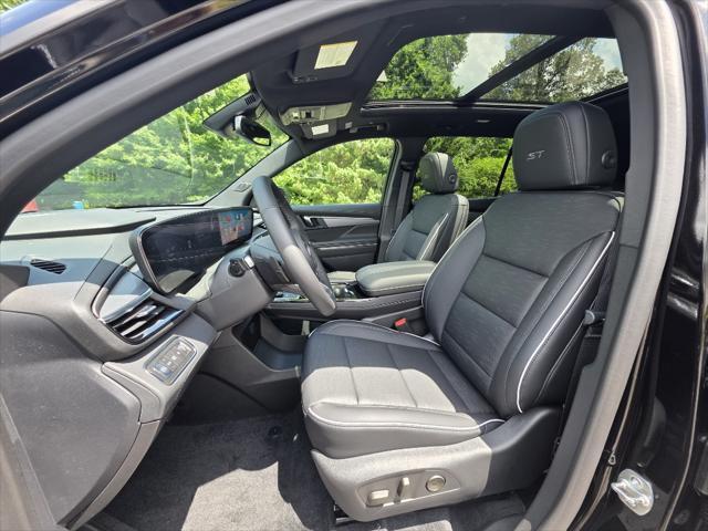 new 2025 Buick Enclave car, priced at $53,520