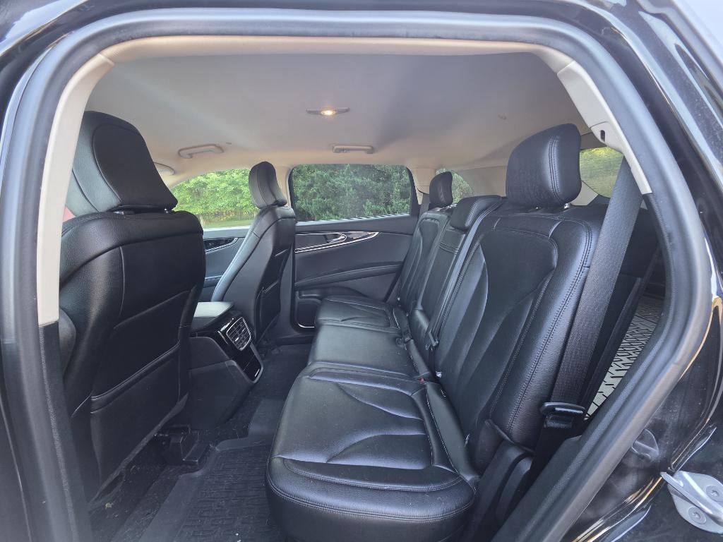 used 2022 Lincoln Nautilus car, priced at $29,995