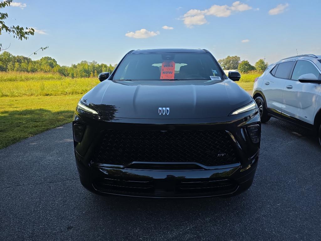new 2026 Buick Enclave car, priced at $56,435