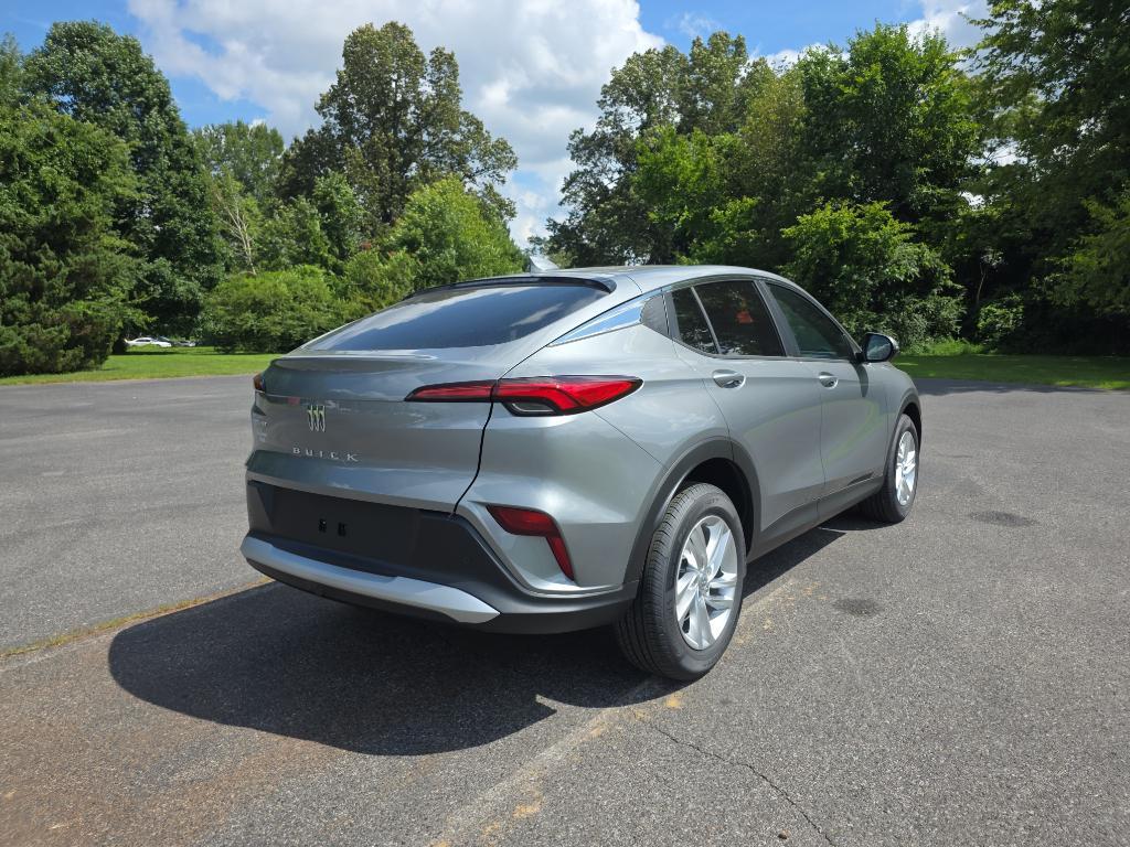 new 2025 Buick Envista car, priced at $27,280