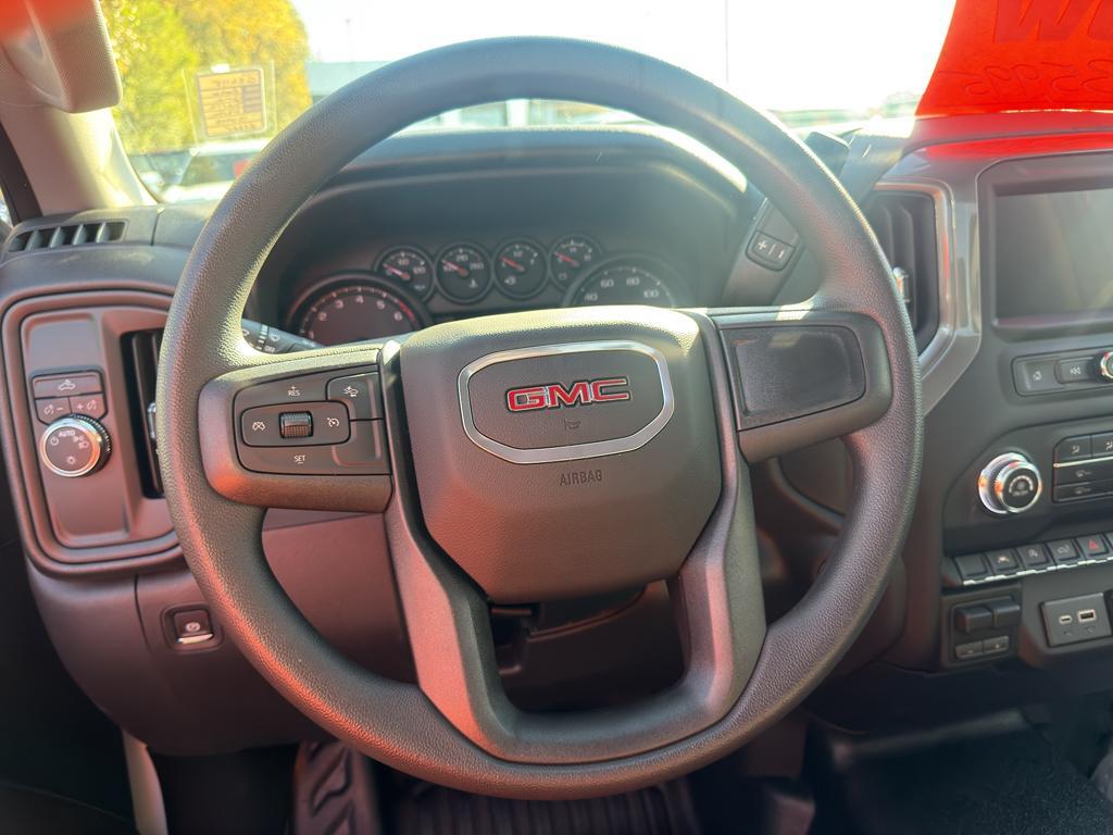 new 2026 GMC Sierra 1500 car, priced at $44,555