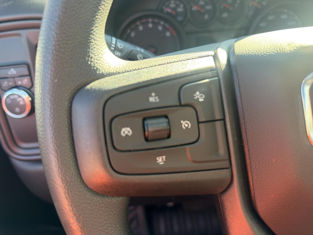 new 2026 GMC Sierra 1500 car, priced at $44,555