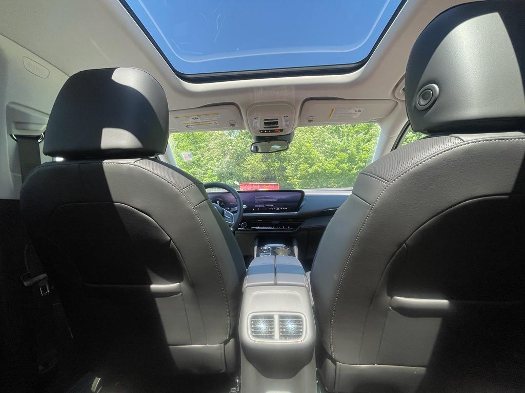 new 2025 Buick Envision car, priced at $41,235