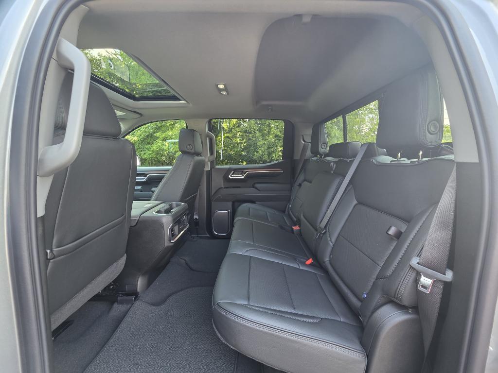 new 2026 GMC Sierra 1500 car, priced at $80,090