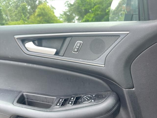 used 2022 Ford Edge car, priced at $21,995