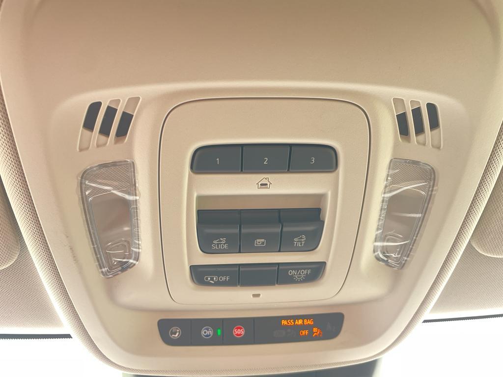 new 2025 Buick Envision car, priced at $41,235