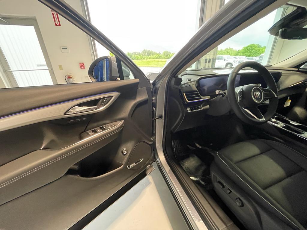 new 2025 Buick Envision car, priced at $47,595