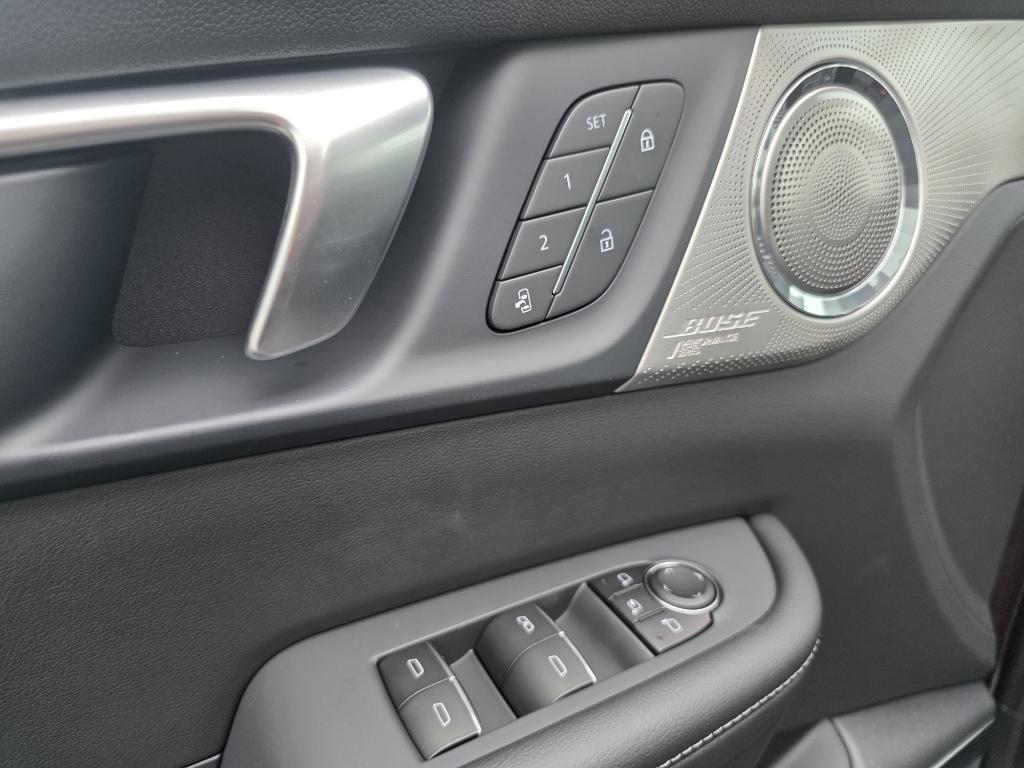 new 2025 Buick Enclave car, priced at $64,115