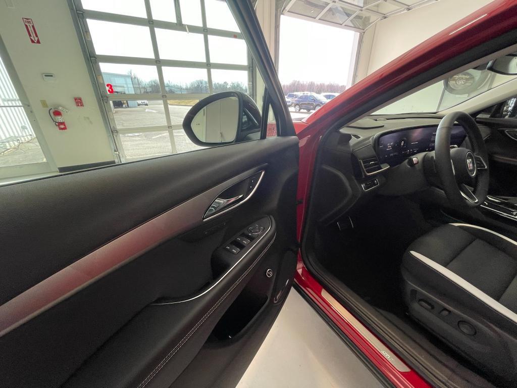 new 2025 Buick Envision car, priced at $43,735