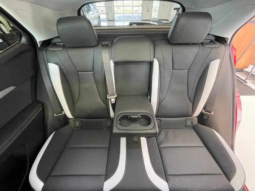 new 2025 Buick Envision car, priced at $43,735