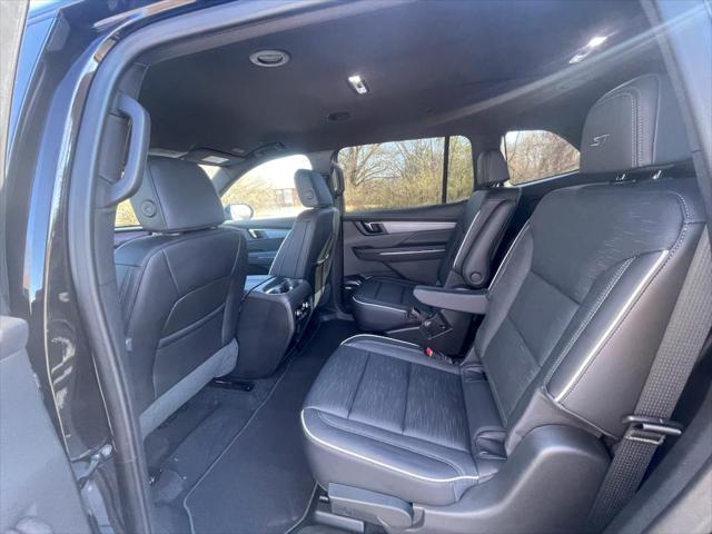 new 2025 Buick Enclave car, priced at $56,485