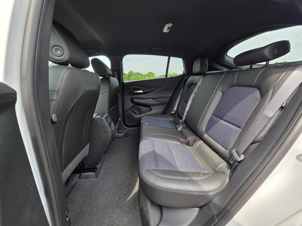 new 2025 Buick Envista car, priced at $26,785