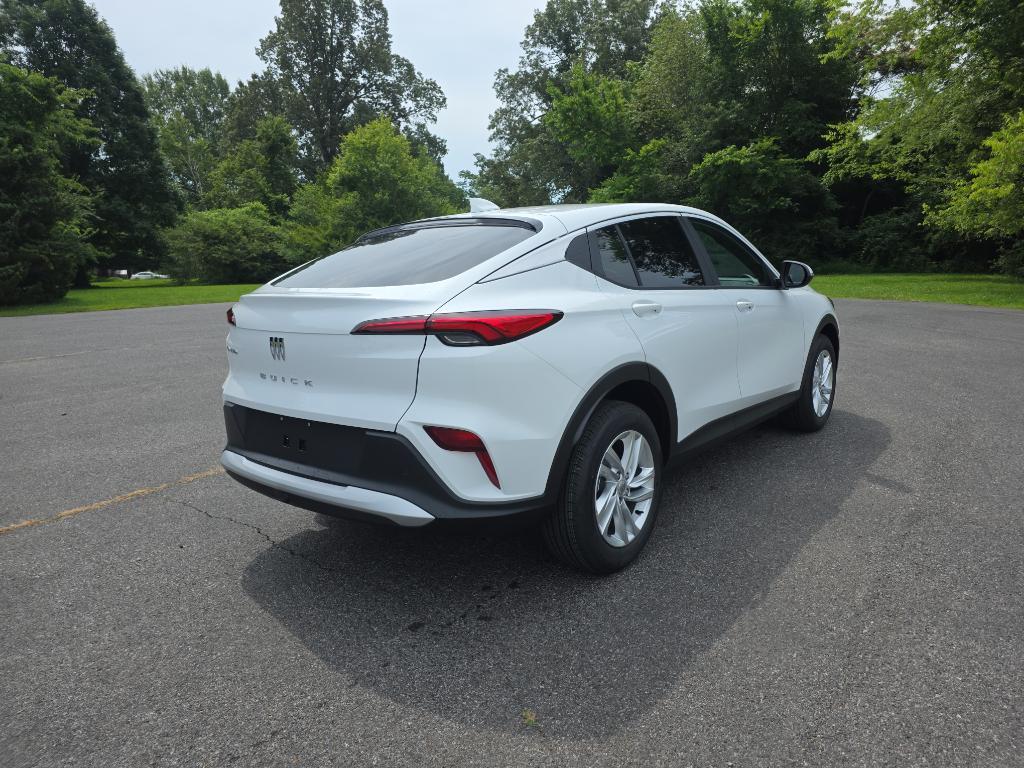 new 2025 Buick Envista car, priced at $26,785