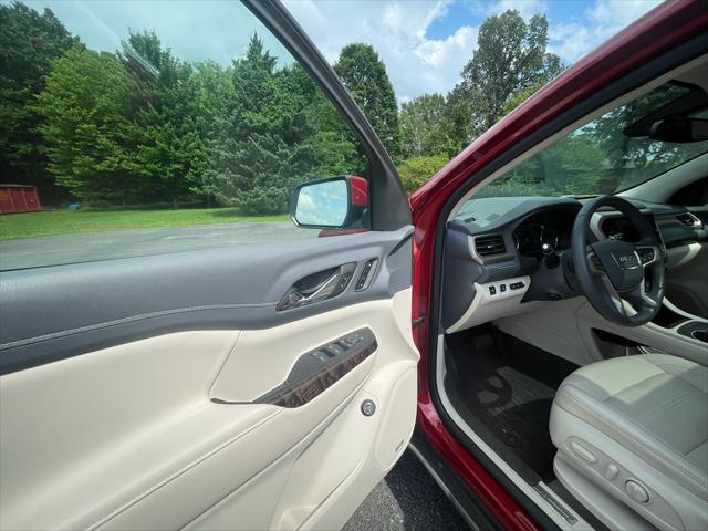 used 2023 GMC Acadia car, priced at $38,995