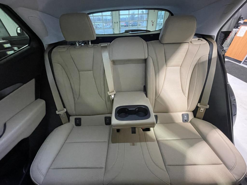 new 2025 Buick Envision car, priced at $39,740