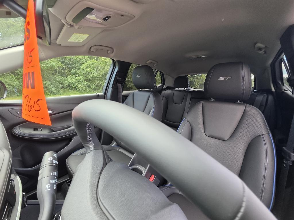 new 2026 Buick Encore GX car, priced at $31,115