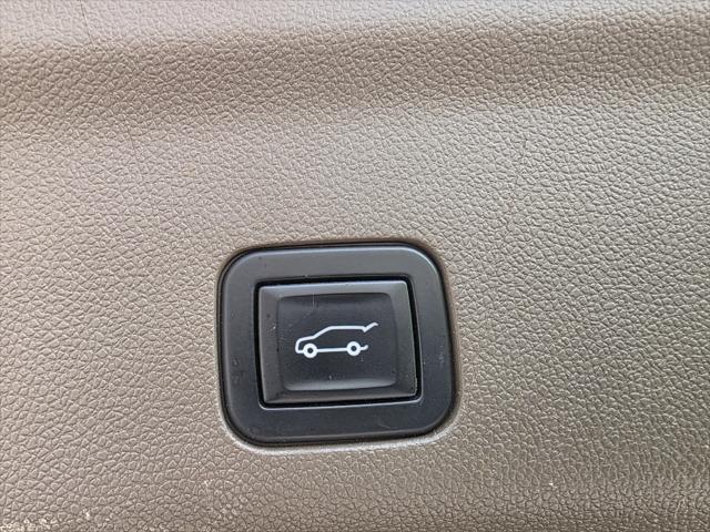 used 2021 GMC Yukon XL car, priced at $54,995