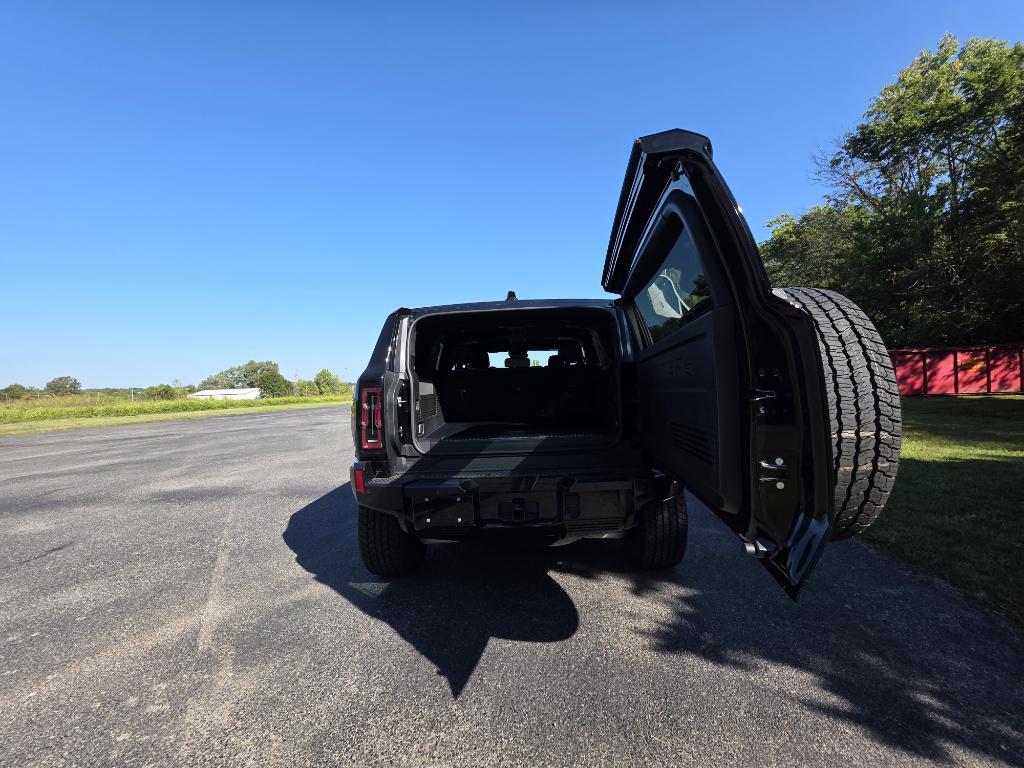 new 2026 GMC HUMMER EV SUV car, priced at $99,630