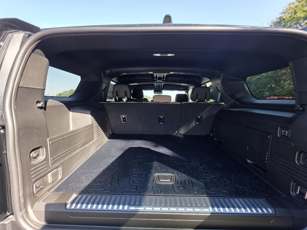 new 2026 GMC HUMMER EV SUV car, priced at $99,630