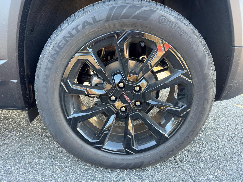 new 2026 GMC Terrain car, priced at $38,420