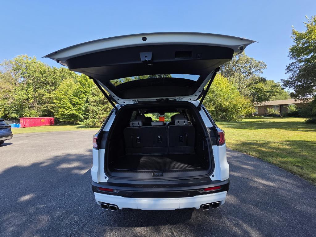 new 2026 GMC Acadia car, priced at $51,520