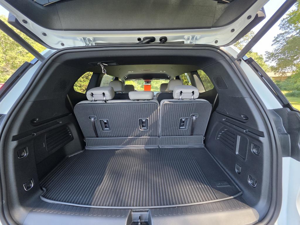 new 2026 GMC Acadia car, priced at $51,520