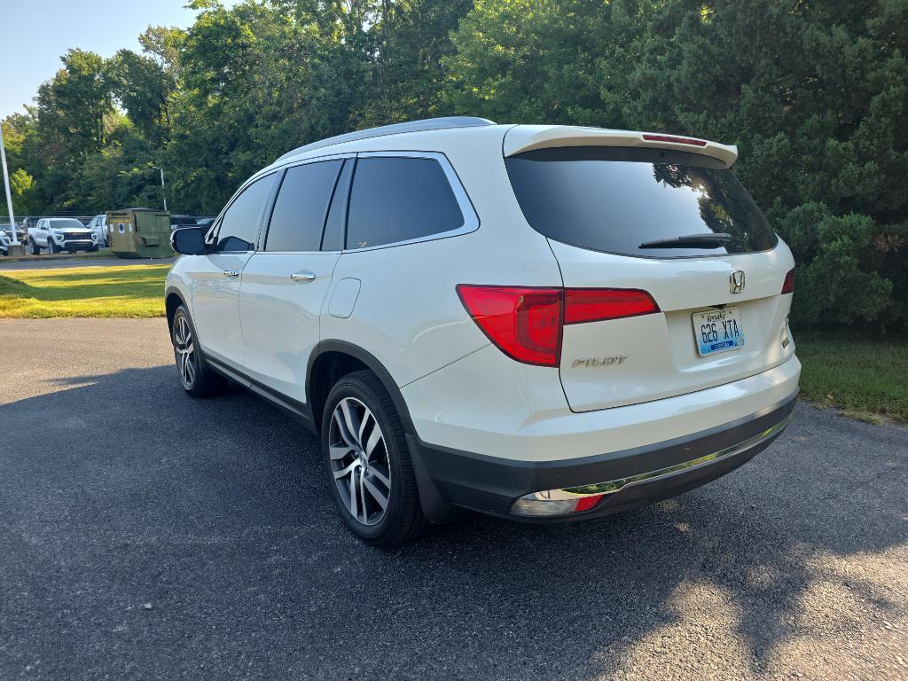 used 2017 Honda Pilot car, priced at $21,995