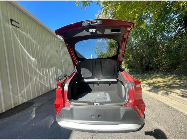 new 2025 Buick Envista car, priced at $24,490