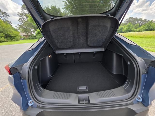 new 2025 Buick Envista car, priced at $26,725