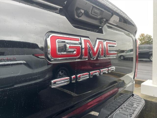 new 2025 GMC Sierra 1500 car, priced at $46,990