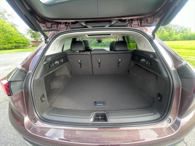 new 2025 Buick Envision car, priced at $41,235