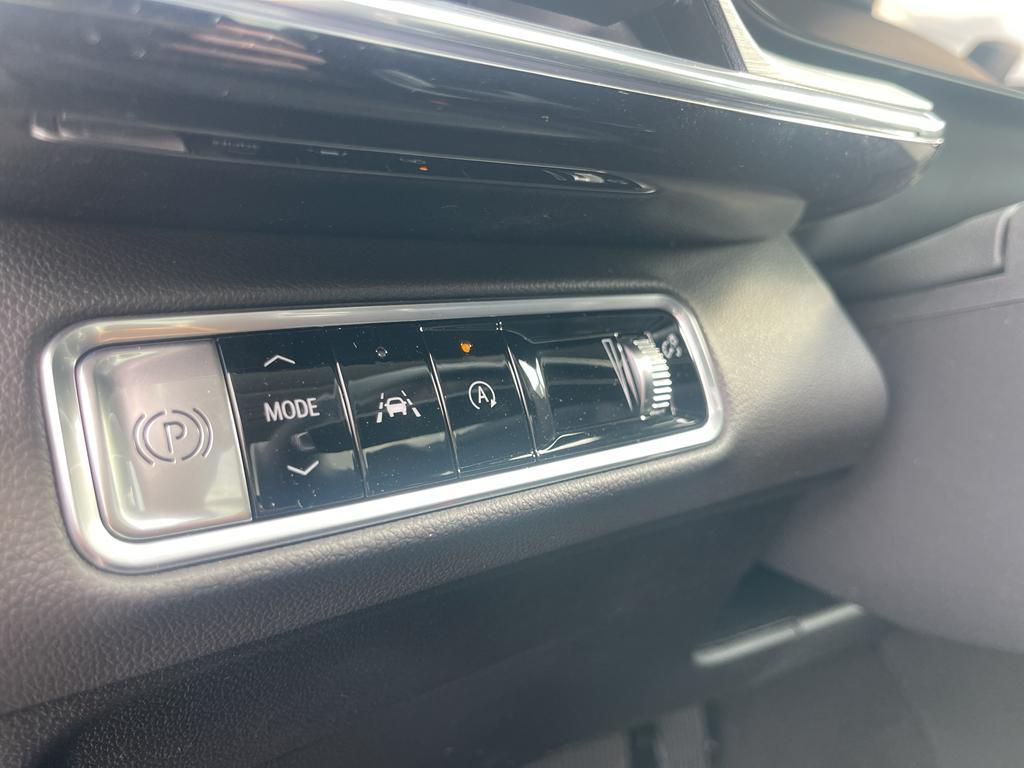 new 2025 Buick Envision car, priced at $41,235
