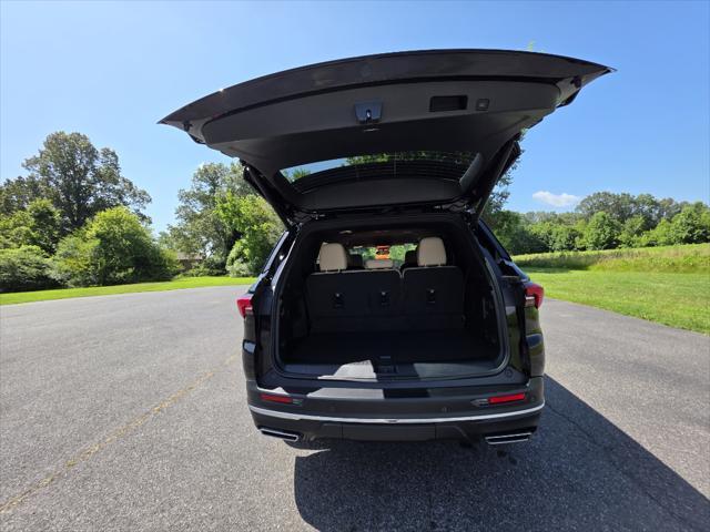 new 2025 Buick Enclave car, priced at $48,830