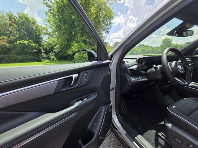 new 2025 Buick Enclave car, priced at $52,870
