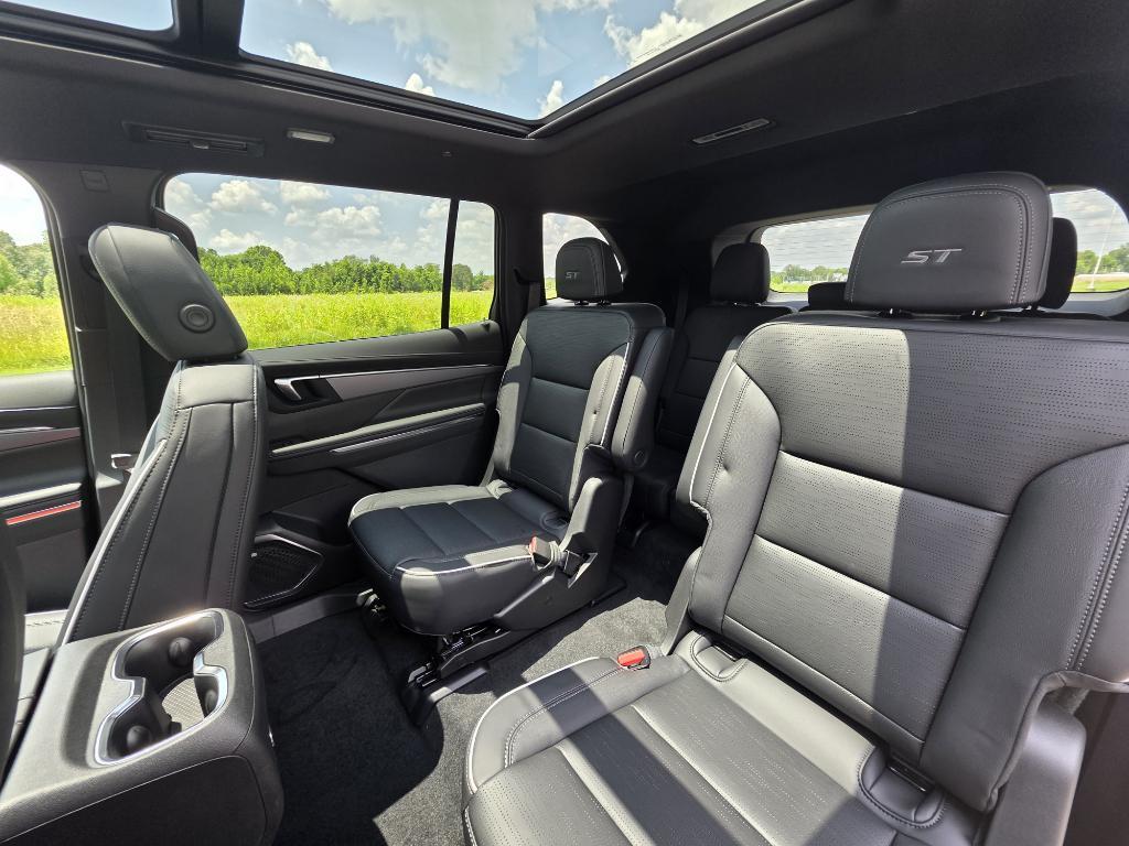 new 2025 Buick Enclave car, priced at $52,870
