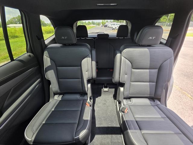 new 2025 Buick Enclave car, priced at $52,870