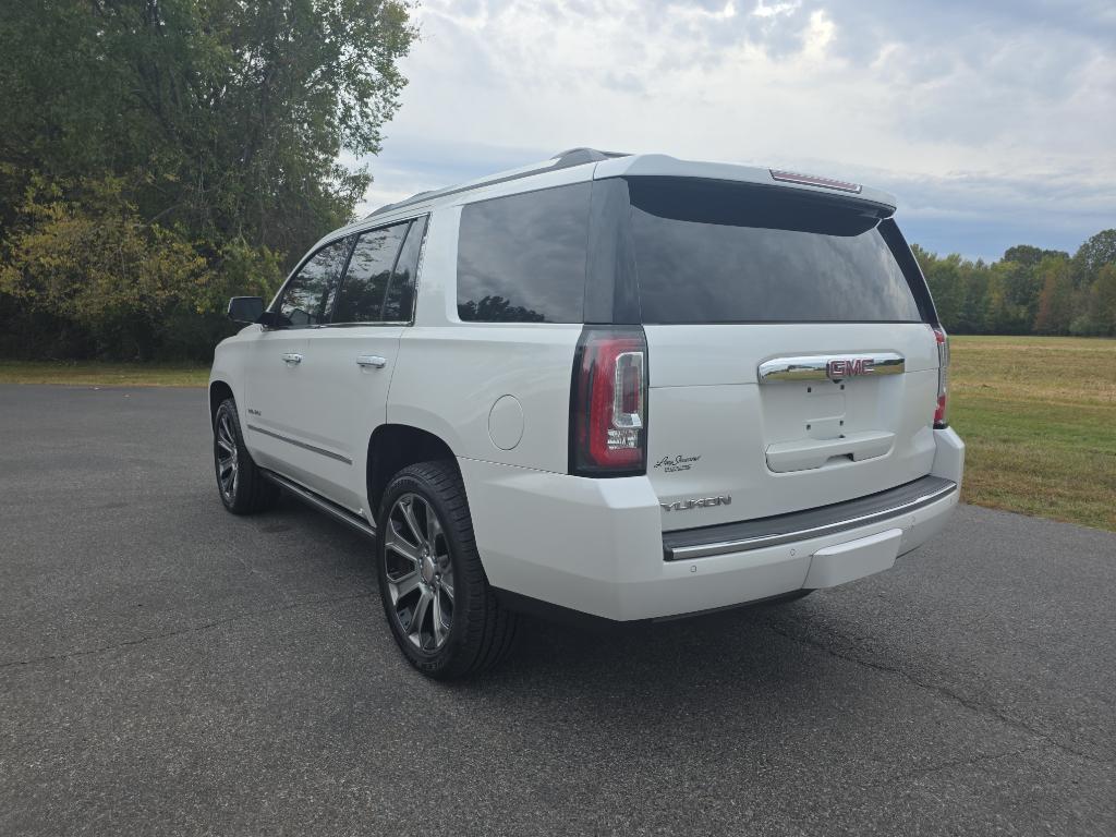 used 2017 GMC Yukon car, priced at $22,995