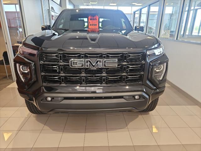 new 2025 GMC Canyon car, priced at $45,875