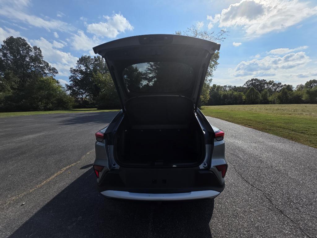 new 2026 Buick Envista car, priced at $28,120