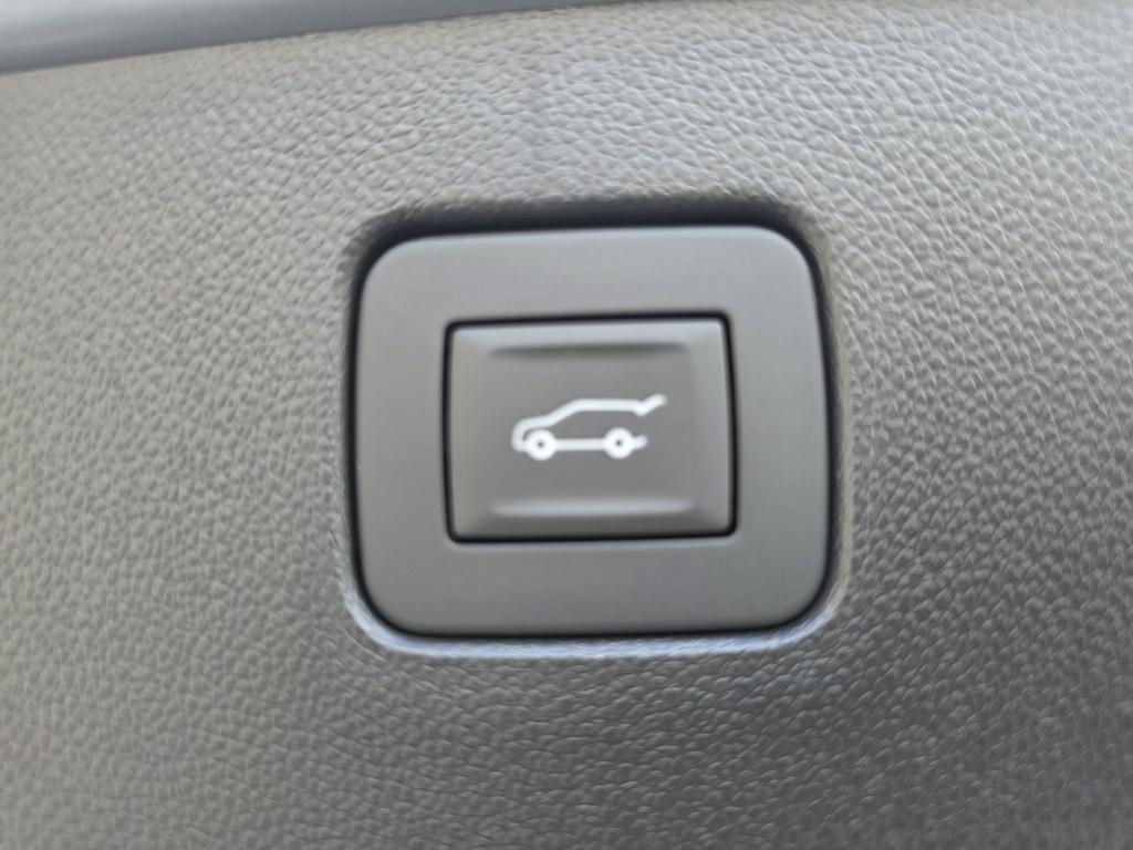 new 2026 Buick Envista car, priced at $28,120