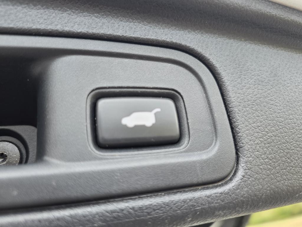 used 2018 Honda Pilot car, priced at $18,995