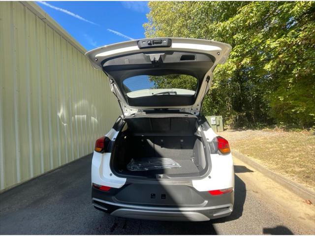 new 2025 Buick Encore GX car, priced at $24,335