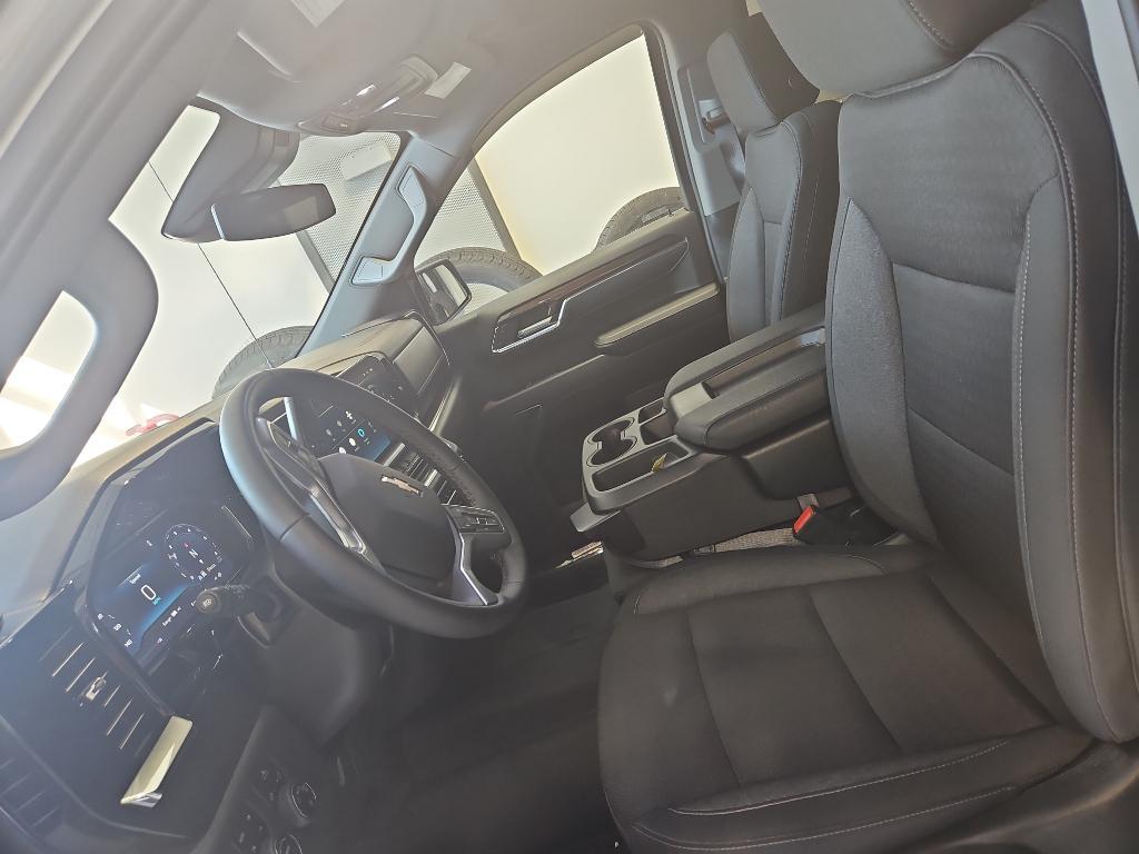 used 2024 Chevrolet Silverado 1500 car, priced at $43,995